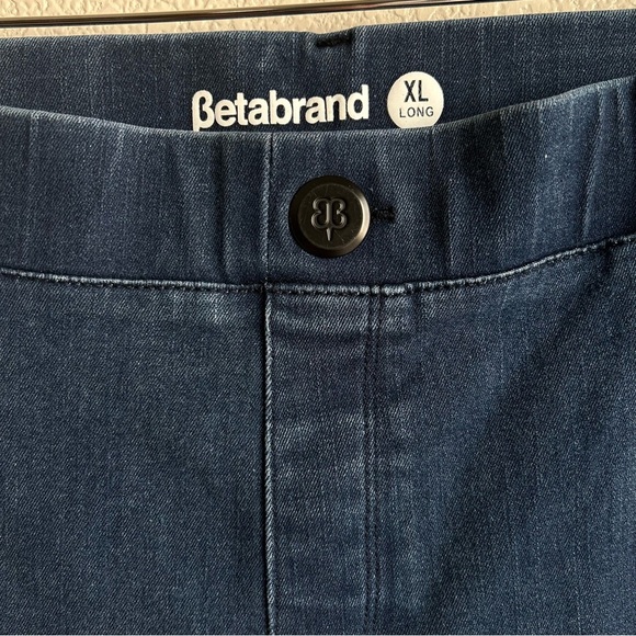 Betabrand | Pull-on Dark Blue Straight-Leg Pants - Picture 10 of 11